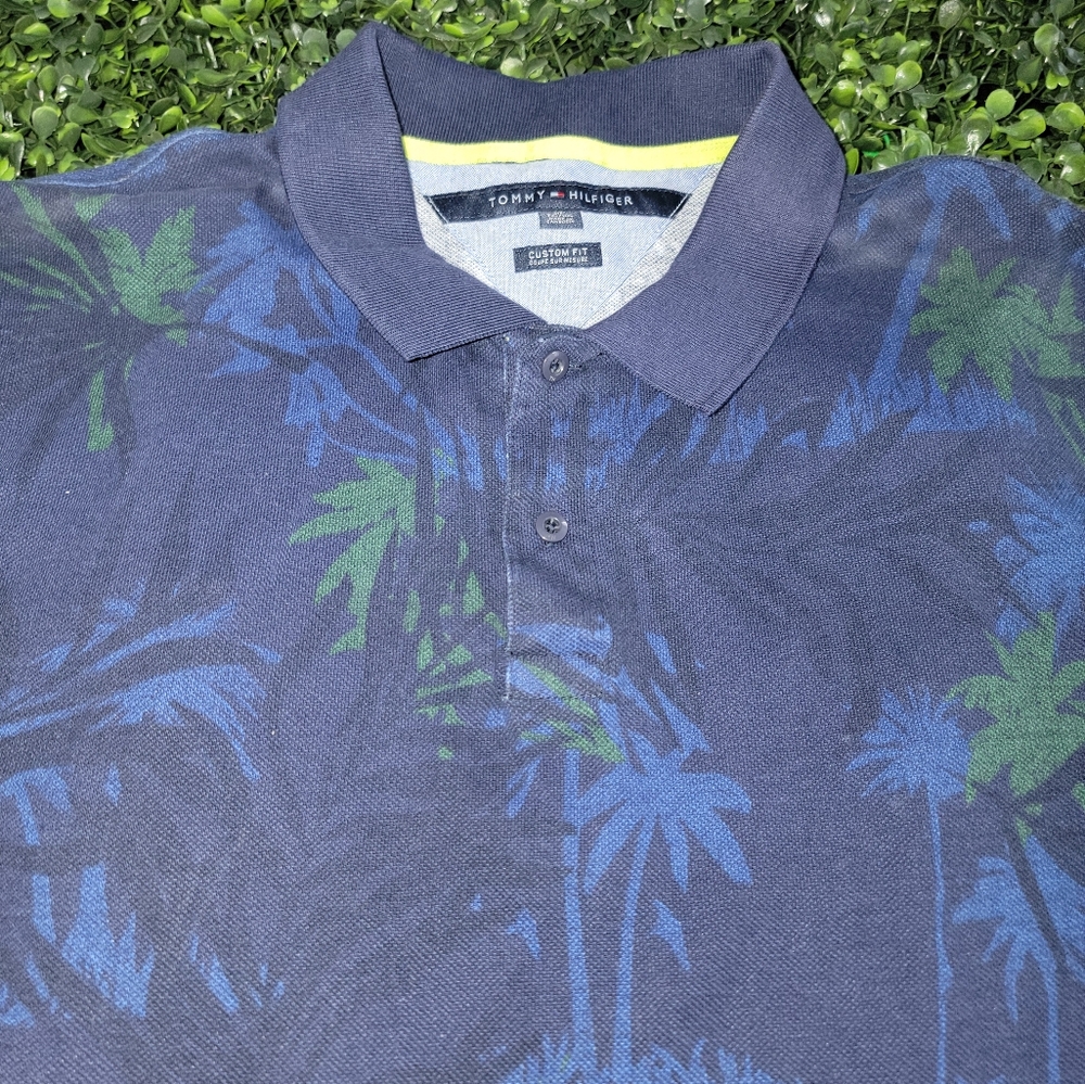 Tommy Hilfiger Short sleeve  polo with palm trees in green and blue.